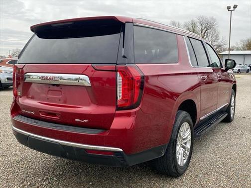 2023 GMC Yukon XL SLT
