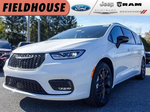 2026 Chrysler Pacifica L