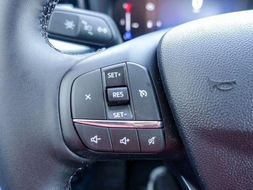 ORANGE FURY METALLIC TRI-COAT 2026 Ford Maverick XLT