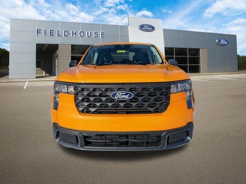 ORANGE FURY METALLIC TRI-COAT 2026 Ford Maverick XLT