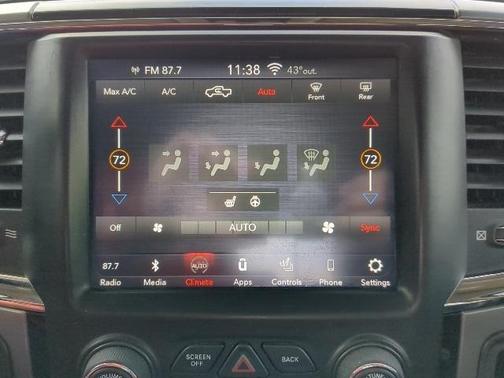 2018 RAM 2500 Big Horn Crew Cab 4x4 6'4' Box