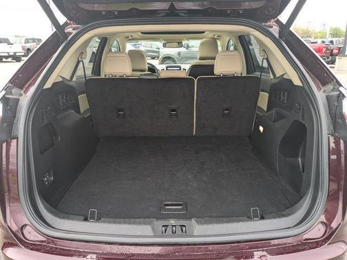 Burgundy Velvet Metallic Tinted Clearcoat 2024 Ford Edge SEL