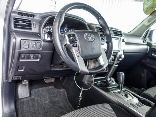 2014 Toyota 4Runner SR5