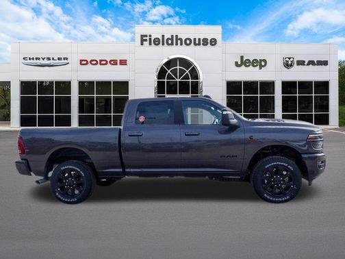 2025 RAM 2500 Laramie Crew Cab 4x4 6'4' Box