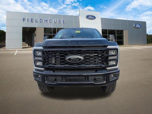 Agate Black Metallic 2026 Ford F-250 Lariat