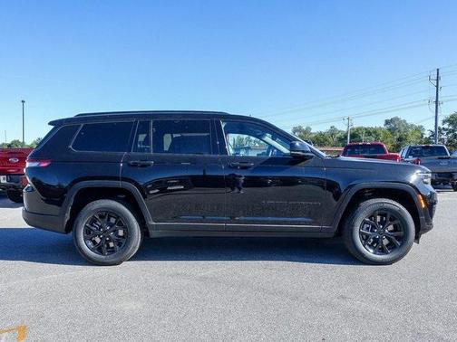 2025 Jeep Grand Cherokee L Altitude