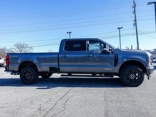 2025 Ford F-350 Lariat