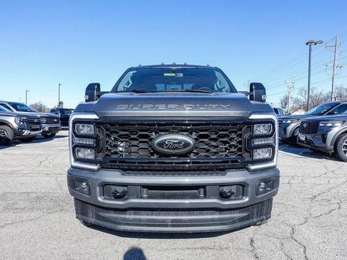 2025 Ford F-350 Lariat