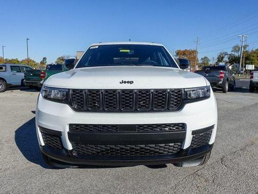 2025 Jeep Grand Cherokee L Altitude