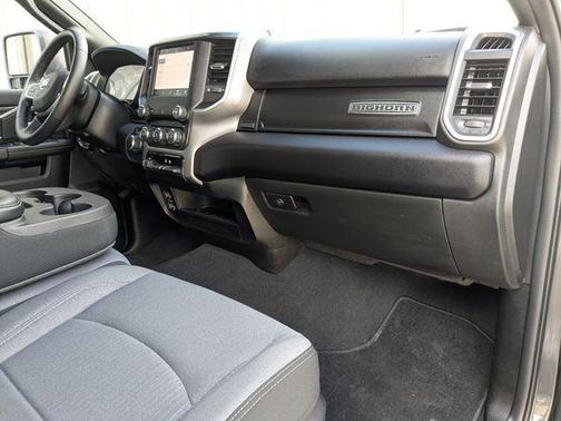 Granite Crystal Metallic Clearcoat 2024 RAM 2500 Big Horn Crew Cab 4x4 6'4' Box