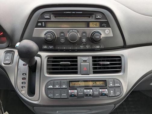 Silver Pearl Metallic 2006 Honda Odyssey EX