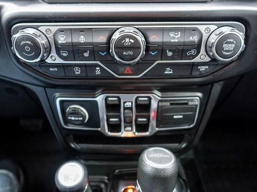 2022 Jeep Gladiator Altitude 4x4