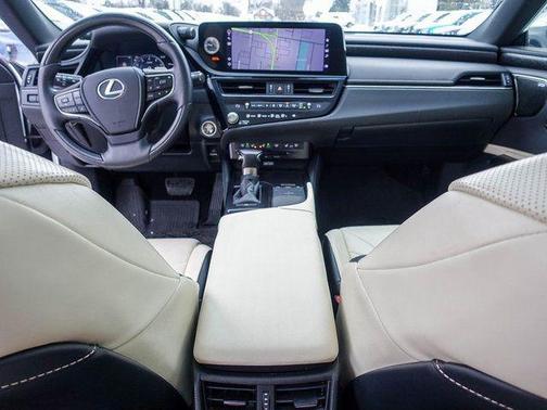 2022 Lexus ES 350 Ultra Luxury