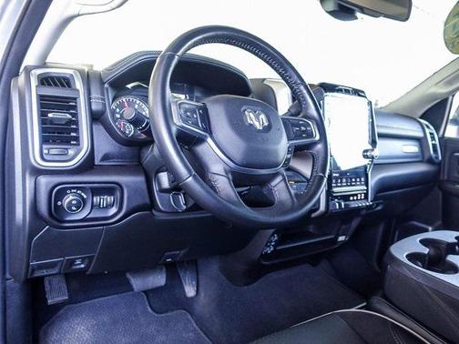 2024 RAM 2500 Laramie Crew Cab 4x4 6'4' Box