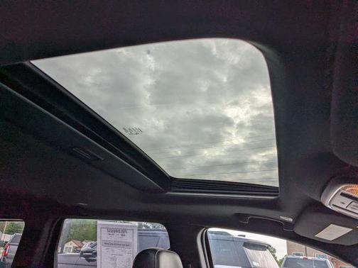 Diamond Black Crystal Pearlcoat 2019 Jeep Grand Cherokee Limited