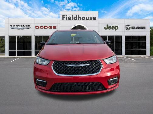 2026 Chrysler Pacifica L