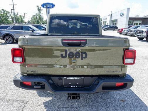 2025 Jeep Gladiator High Tide