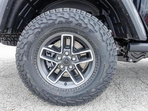 2025 Jeep Gladiator Mojave X