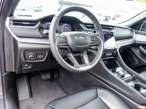 2024 Jeep Grand Cherokee Limited X