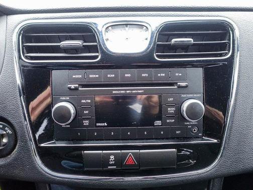 2014 Chrysler 200 Touring