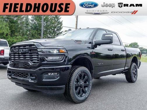 2025 RAM 2500 Big Horn Crew Cab 4x4 6'4' Box