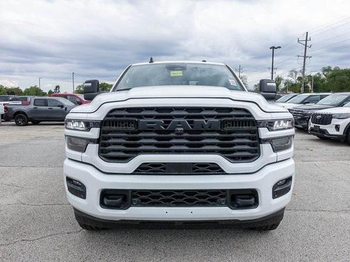 2025 RAM 2500 Big Horn Crew Cab 4x4 6'4' Box