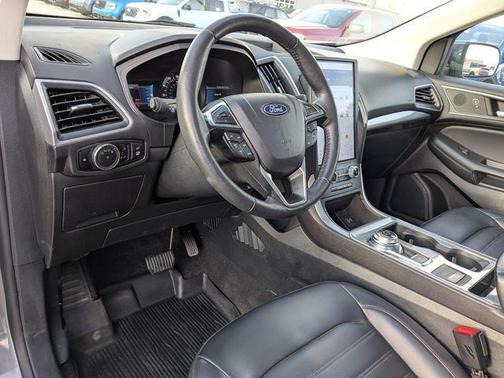 Carbonized Gray Metallic 2024 Ford Edge SEL
