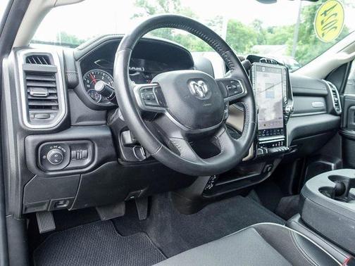 2024 RAM 2500 Laramie Crew Cab 4x4 6'4' Box
