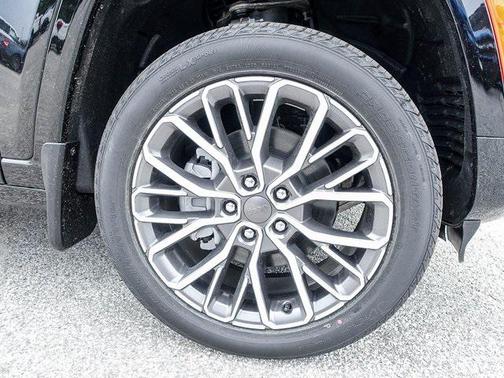 2025 Jeep Grand Cherokee L Summit Reserve