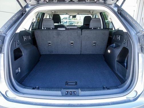 2024 Ford Edge SE