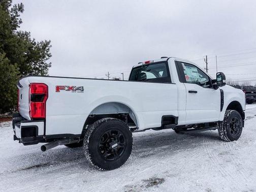 2025 Ford F-250 XL