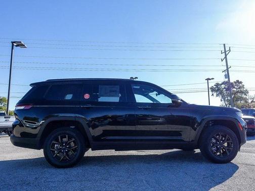 2025 Jeep Grand Cherokee L Altitude