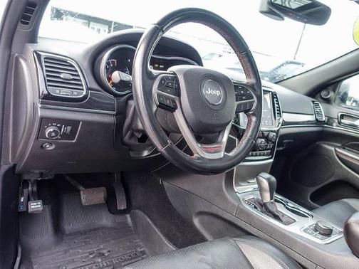 2020 Jeep Grand Cherokee Trailhawk