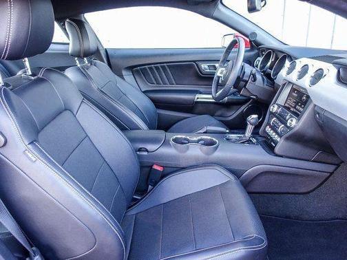 2015 Ford Mustang EcoBoost Premium