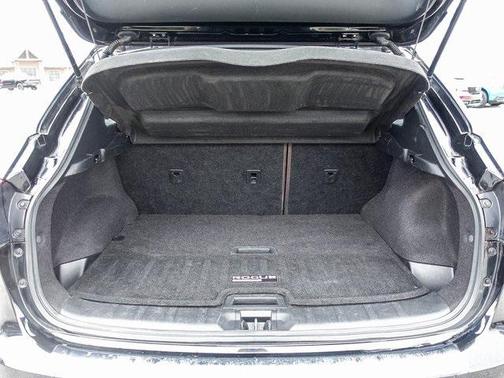 2017 Nissan Rogue Sport SV