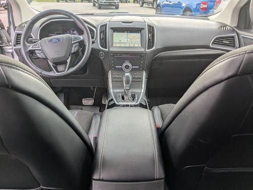 Ingot Silver 2018 Ford Edge Sport