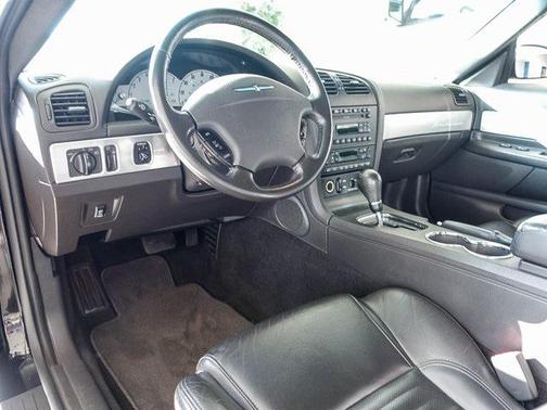 2002 Ford Thunderbird Base