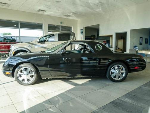 2002 Ford Thunderbird Base