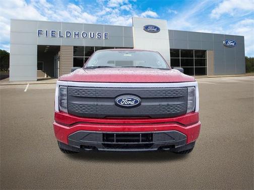 2025 Ford F-150 Lightning Flash