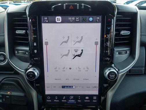 2024 RAM 2500 Laramie Crew Cab 4x4 6'4' Box