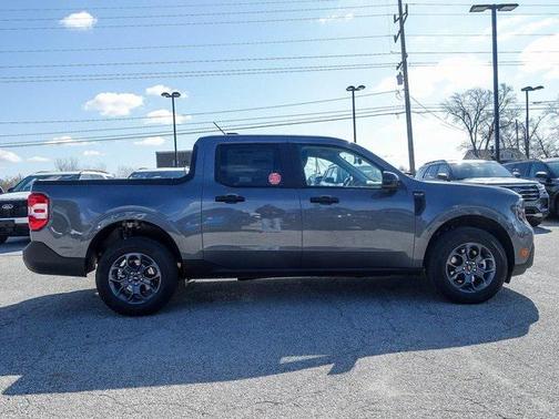 2025 Ford Maverick XLT