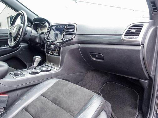 2022 Jeep Grand Cherokee Laredo