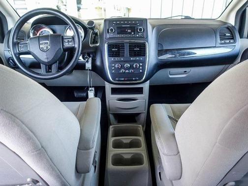 2015 Dodge Grand Caravan AVP/SE