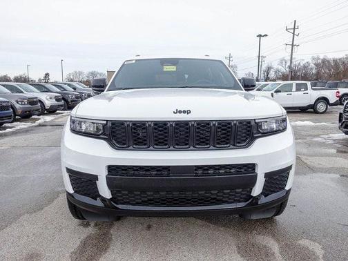 2025 Jeep Grand Cherokee L Altitude
