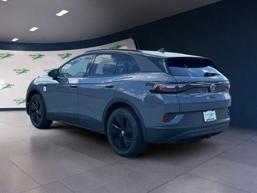 2025 Volkswagen ID.4 Pro S Plus
