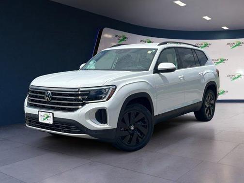 2025 Volkswagen Atlas 2.0T SE