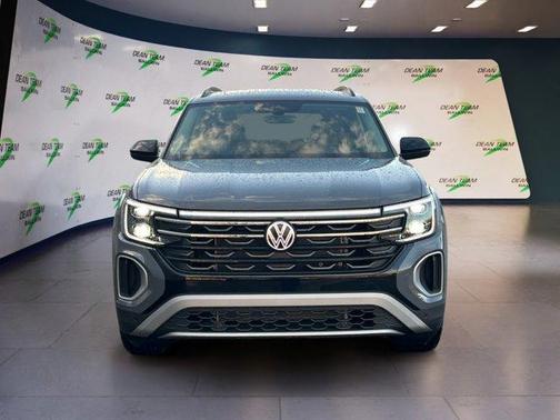 2026 Volkswagen Atlas PEAK EDITION