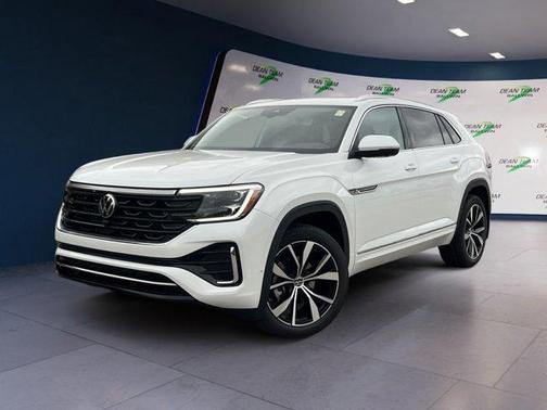 Opal White Pearl 2026 Volkswagen Atlas Cross Sport 2.0T SEL Premium R-Line