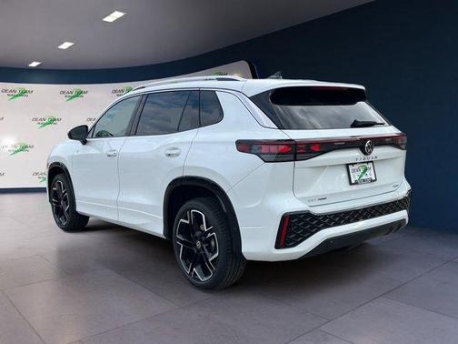 2026 Volkswagen Tiguan 2.0T SEL