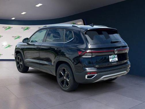 2025 Volkswagen Taos 1.5T SEL